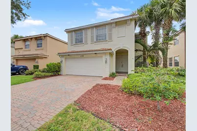 11728 SW Bennington Circle, Port Saint Lucie, FL 34987 - Photo 2