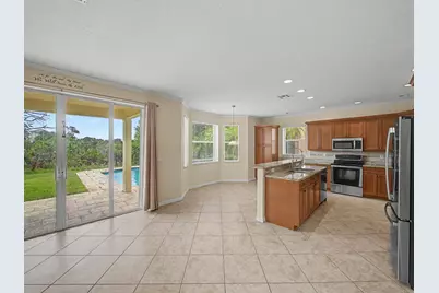 11728 SW Bennington Circle, Port Saint Lucie, FL 34987 - Photo 8