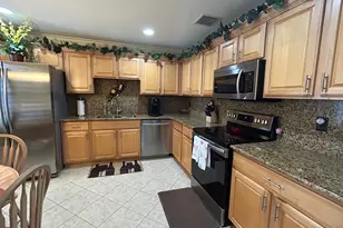 10470 Pelican Dr, Wellington, FL 33414 - Photo 14