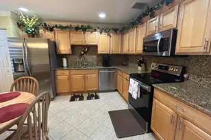10470 Pelican Dr, Wellington, FL 33414 - Photo 16