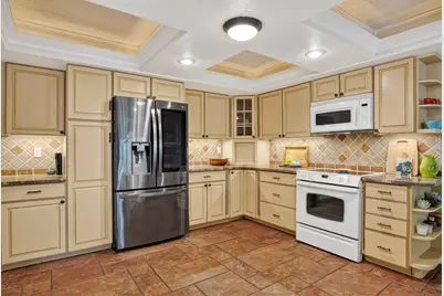 3400 Twin Lakes Terrace #201, Fort Pierce, FL 34951 - Photo 14
