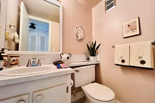 437 Chatham U, West Palm Beach, FL 33417 - Photo 6