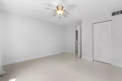 131 Yacht Club Way #307, Hypoluxo, FL 33462 - Photo 20