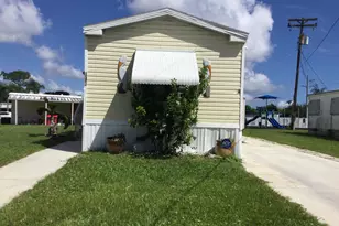 5000 SE Federal Hwy, Stuart, FL 34997 - Photo 2