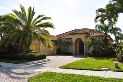 895 SW Grand Reserves Boulevard SW, Port Saint Lucie, FL 34986 - Photo 2