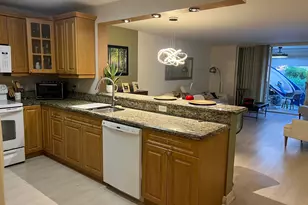 424 SE 10th St, Dania Beach, FL 33004 - Photo 10