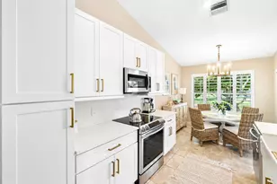 17061 Emile St, Boca Raton, FL 33487 - Photo 6