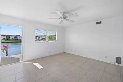 316 Southwind Court #Apt 107, North Palm Beach, FL 33408 - Photo 16