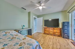 1202 NW Sun Terrace Cir, Port Saint Lucie, FL 34986 - Photo 20