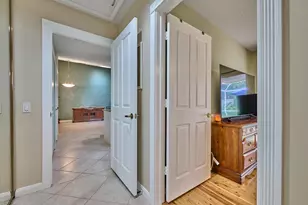 1202 NW Sun Terrace Cir, Port Saint Lucie, FL 34986 - Photo 20