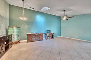 1202 NW Sun Terrace Cir, Port Saint Lucie, FL 34986 - Photo 22