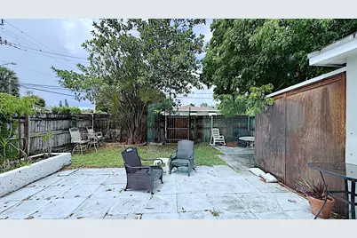 509 SE 2nd Avenue, Dania Beach, FL 33004 - Photo 18