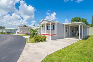 121 Sandhill Blvd, Fort Pierce, FL 34982 - Photo 1