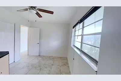 511 SE 2nd Avenue #South, Dania Beach, FL 33004 - Photo 18