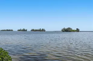 6165 S Mirror Lake Dr, Sebastian, FL 32958 - Photo 32