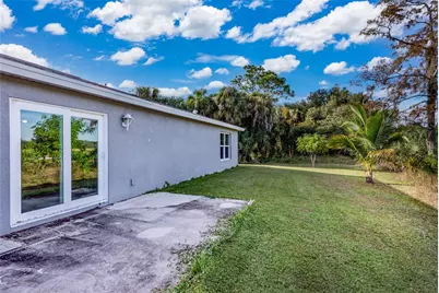8007 Royal Court, Labelle, FL 33935 - Photo 28
