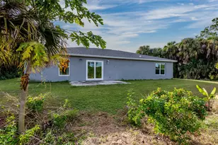 8007 Royal Ct, Labelle, FL 33935 - Photo 30