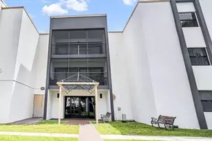 4040 N Hills Dr, Hollywood, FL 33021 - Photo 2
