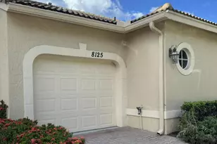 8125 Mulligan Cir, Port Saint Lucie, FL 34986 - Photo 2