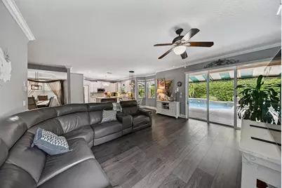 522 Cypress Green Circle, Wellington, FL 33414 - Photo 20