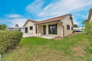 1406 NW 8th St, Dania Beach, FL 33004 - Photo 32