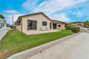 1406 NW 8th St, Dania Beach, FL 33004 - Photo 38