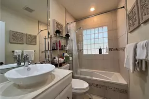 1423 Holly Heights Dr, Fort Lauderdale, FL 33304 - Photo 4
