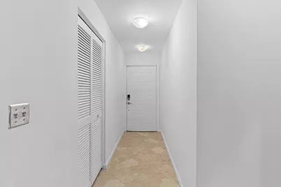 2757 SW 2nd Street #2757, Delray Beach, FL 33445 - Photo 2