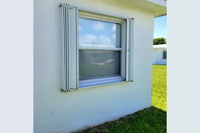 725 SW 18th Court, Boynton Beach, FL 33426 - Photo 16
