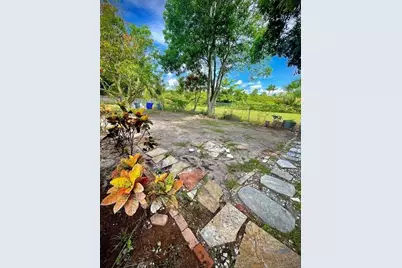 121 NW 7th Court, Deerfield Beach, FL 33441 - Photo 4
