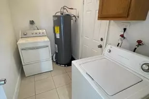 121 NW 7th Ct, Deerfield Beach, FL 33441 - Photo 14
