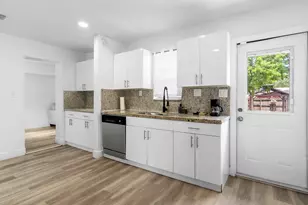 2709 Dewey St, Hollywood, FL 33020 - Photo 8