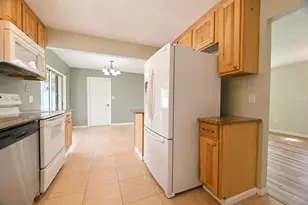 2485 SE Sidonia St, Port Saint Lucie, FL 34952 - Photo 14