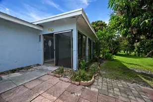 2485 SE Sidonia St, Port Saint Lucie, FL 34952 - Photo 28