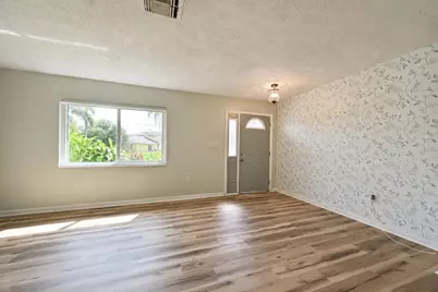 2485 SE Sidonia Street, Port Saint Lucie, FL 34952 - Photo 4