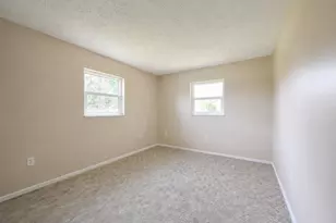 2485 SE Sidonia St, Port Saint Lucie, FL 34952 - Photo 18