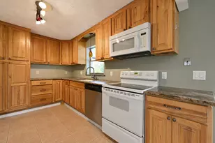 2485 SE Sidonia St, Port Saint Lucie, FL 34952 - Photo 10