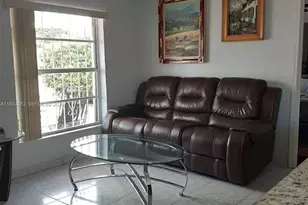 9360 SW 37th St, Miami, FL 33165 - Photo 4
