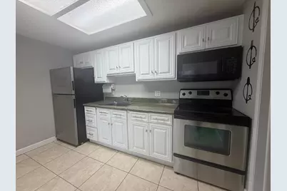 7194 Southgate Boulevard, Tamarac, FL 33321 - Photo 4