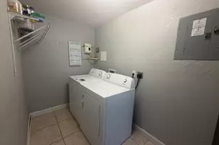 7194 Southgate Blvd, Tamarac, FL 33321 - Photo 10