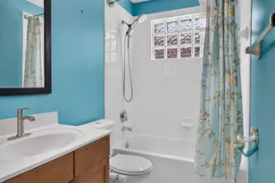 1204 Oakwater Dr, Royal Palm Beach, FL 33411 - Photo 44