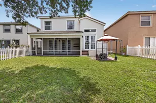 1204 Oakwater Dr, Royal Palm Beach, FL 33411 - Photo 58