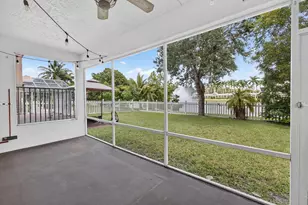1204 Oakwater Dr, Royal Palm Beach, FL 33411 - Photo 52