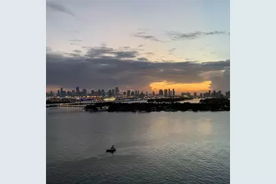 540 West Avenue #2011, Miami Beach, FL 33139 - Photo 14