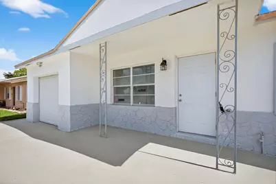 405 SW 78th Terrace, North Lauderdale, FL 33068 - Photo 4