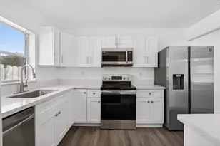 405 SW 78th Terrace, North Lauderdale, FL 33068 - Photo 26