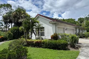 18554 SE Old Trail Dr E, Jupiter, FL 33478 - Photo 1