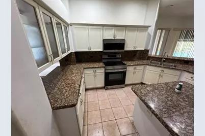 18554 SE Old Trail Drive E, Jupiter, FL 33478 - Photo 6