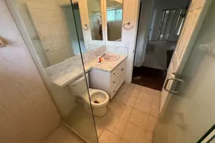 18554 SE Old Trail Dr E, Jupiter, FL 33478 - Photo 12