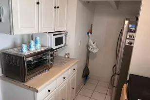 4100 N 32nd Ct, Hollywood, FL 33021 - Photo 12